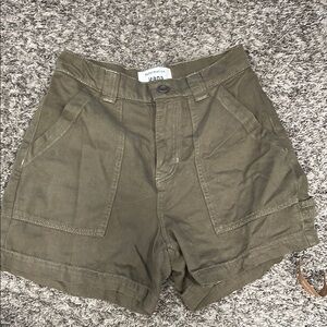 Reformation Green Cargo Shorts High-Waisted Relaxed Fit